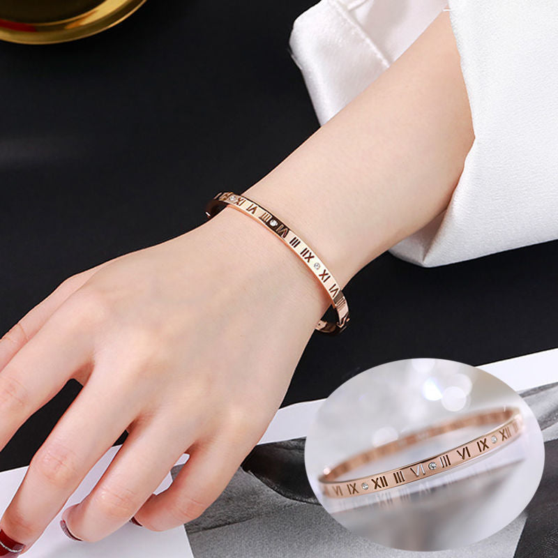 Pulseira Feminina - Números Romanos - Emporioiberio